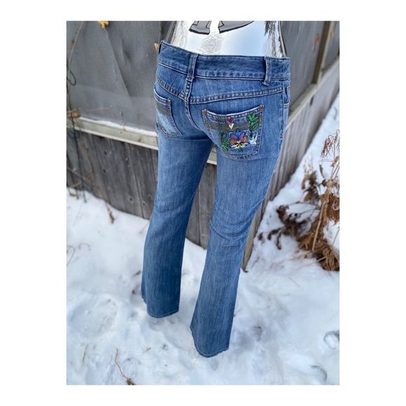 Billabong Boho Embroidered Low Rise Jeans Flare Leg Cotton Med Wash Sz S - Picture 16 of 16